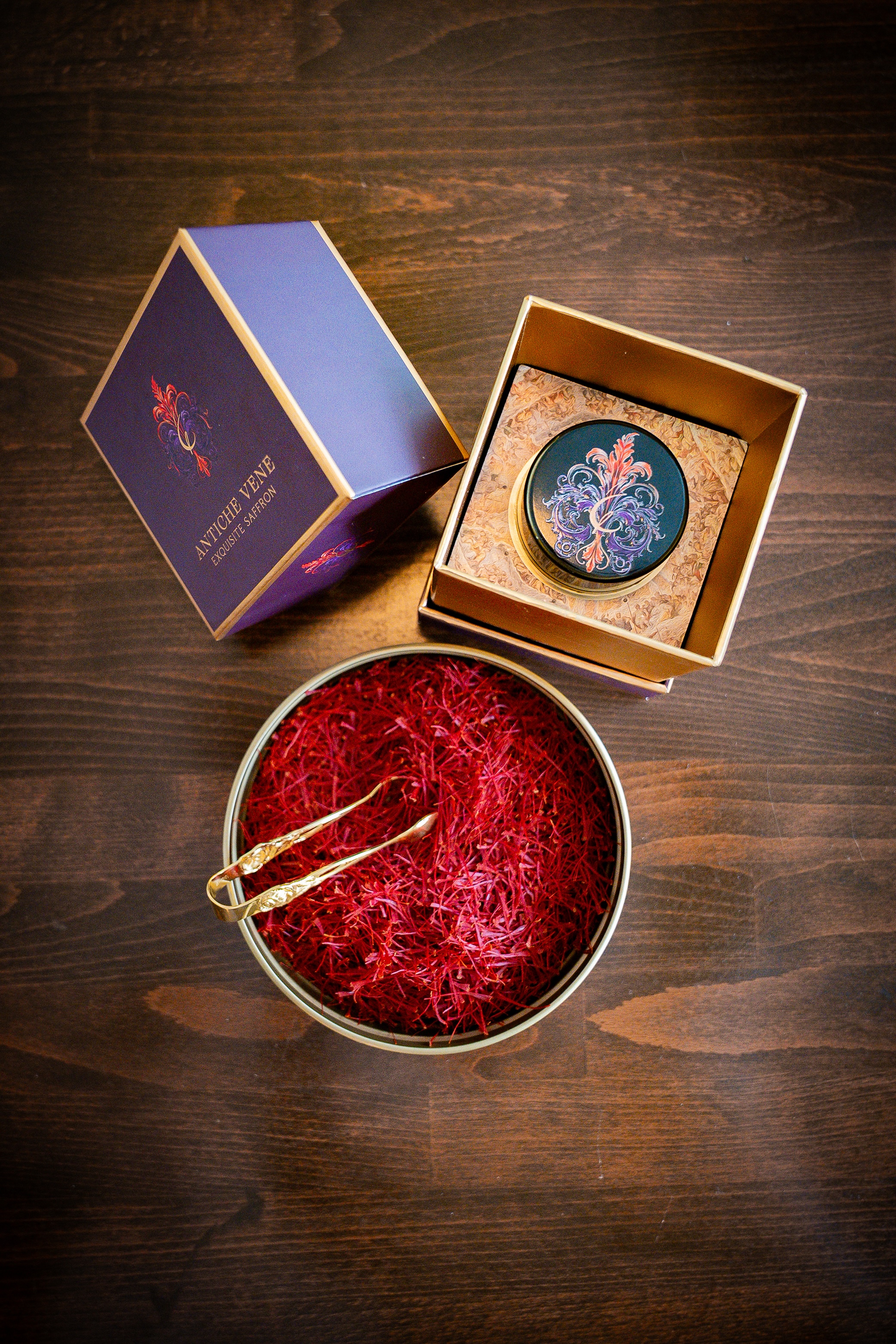 Antiche Vene Miron glass packaging